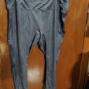 Diane Gilman faux leather leggings